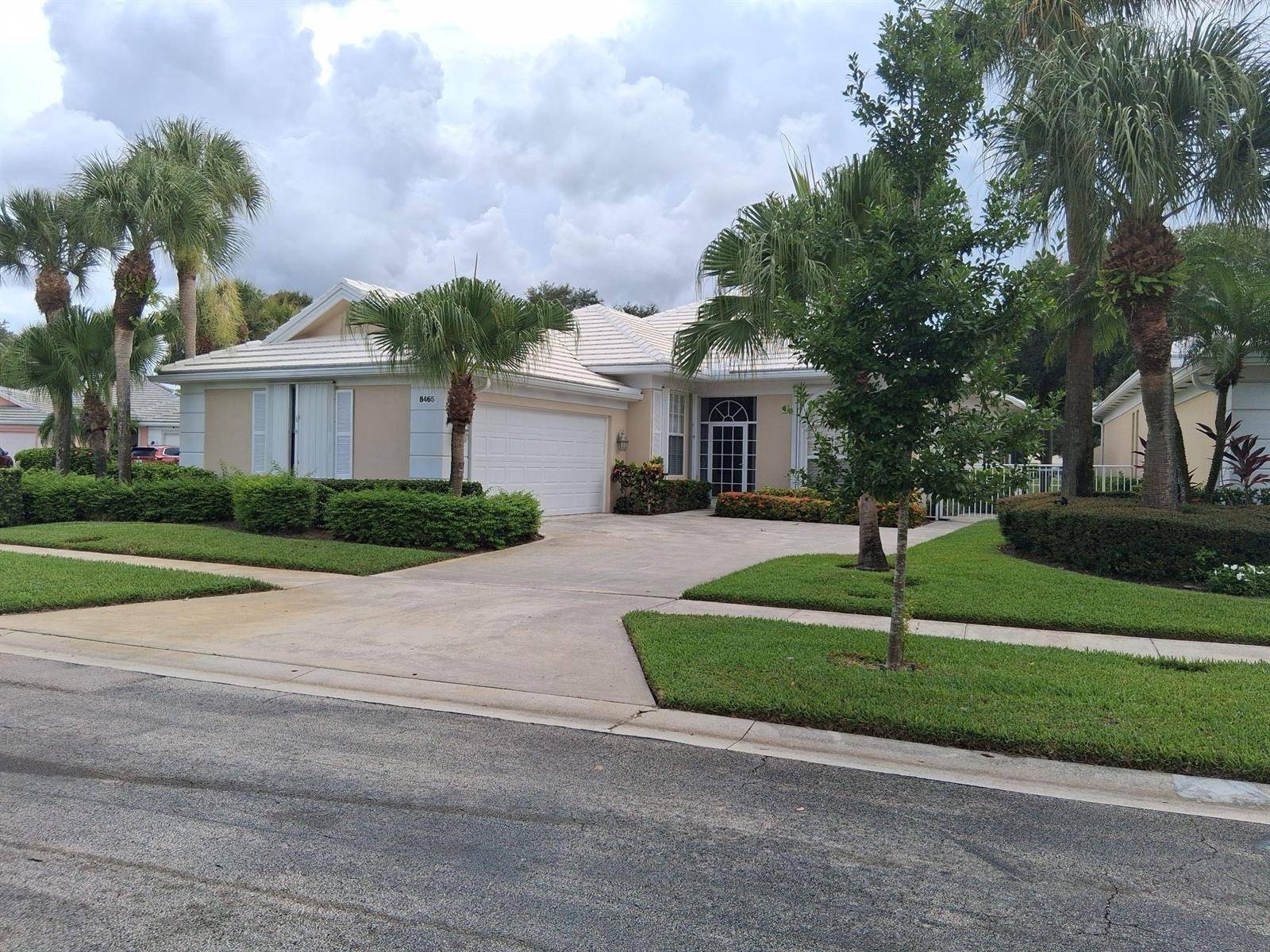 8465 BEACONHILLPalm Beach Gardens - picture