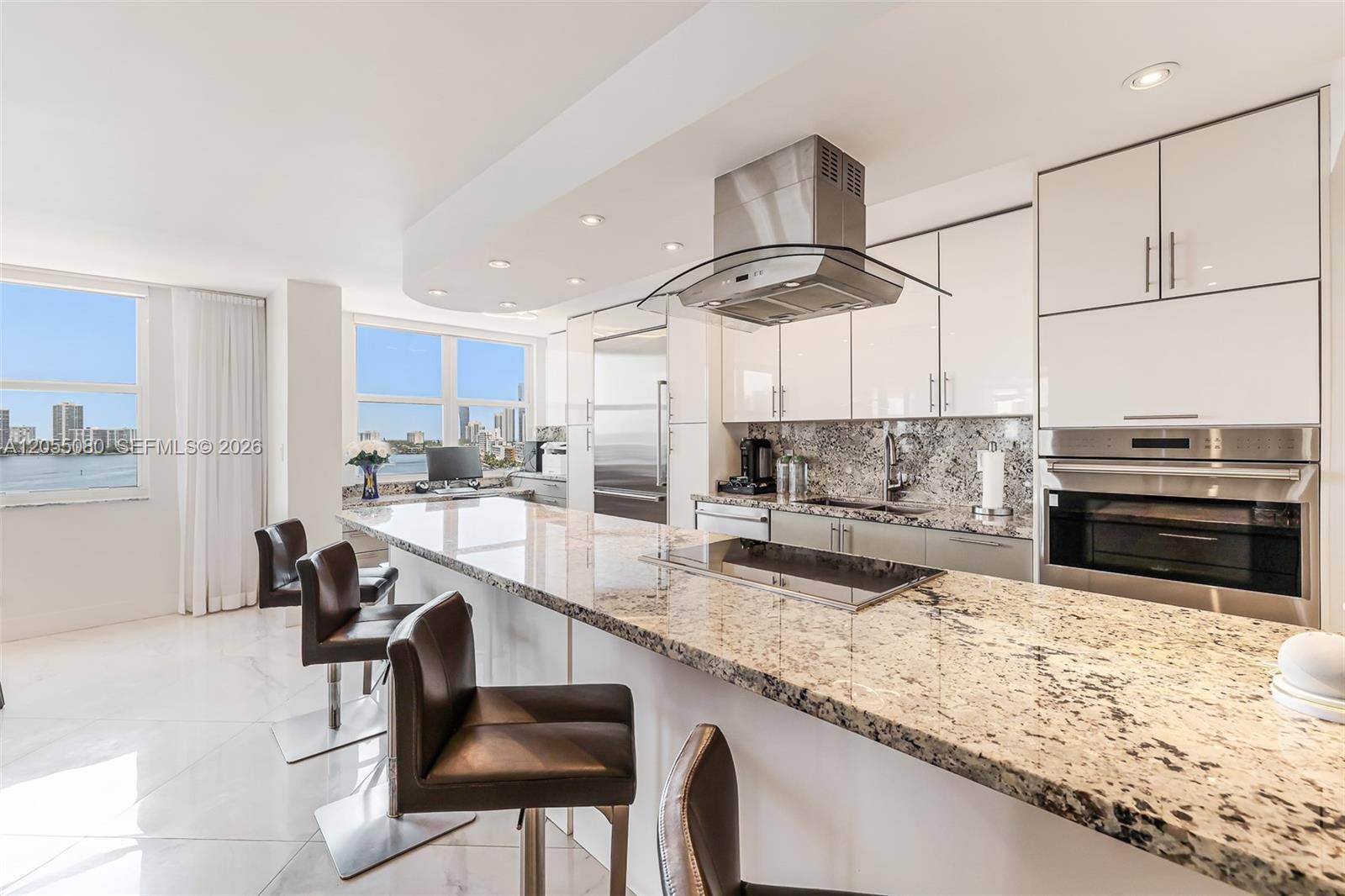 251 174th StSunny Isles Beach - WINSTON TOWERS 200 CONDO condo unit 1104 - picture
