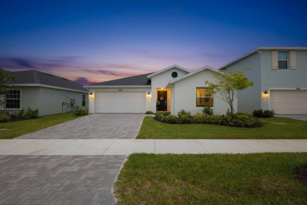 6339 NW WINDWOODPort St. Lucie - picture