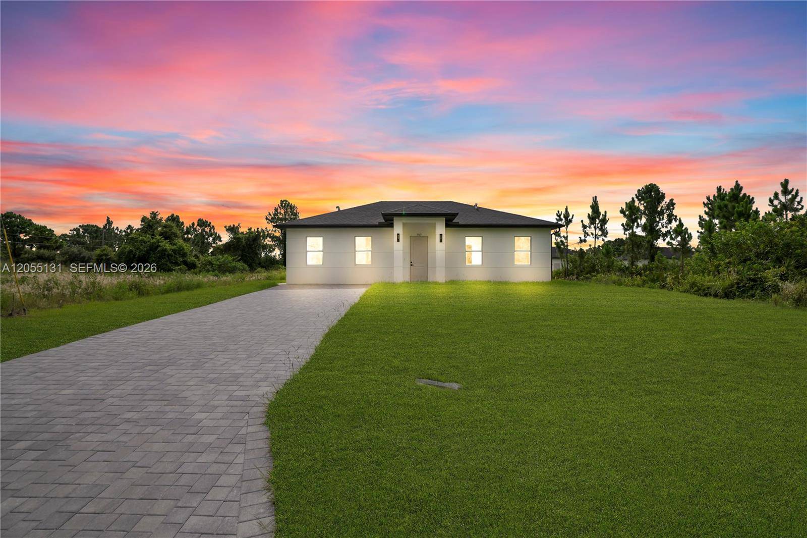 707 Randall AveOther City - In The State Of Florida - picture