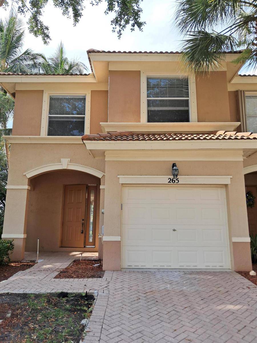 265 River BluffRoyal Palm Beach - SEMINOLE EST AND TOWNHOMES condo unit 265 - picture