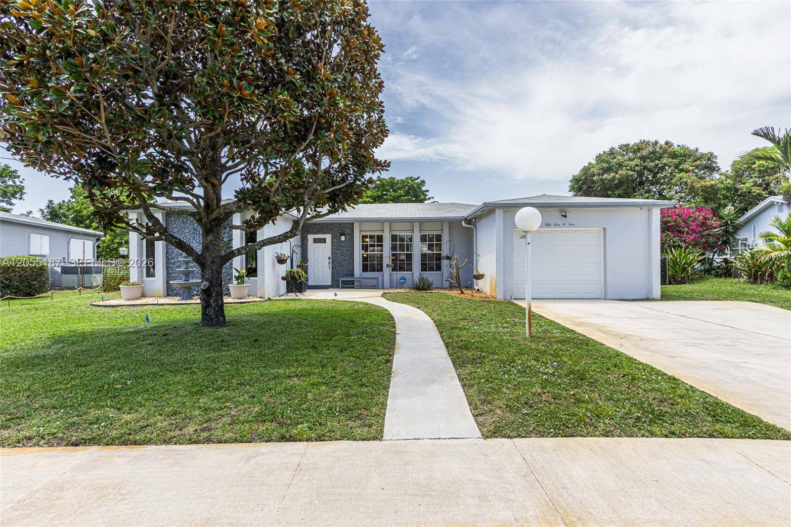5309 SW 8th CtMargate - picture