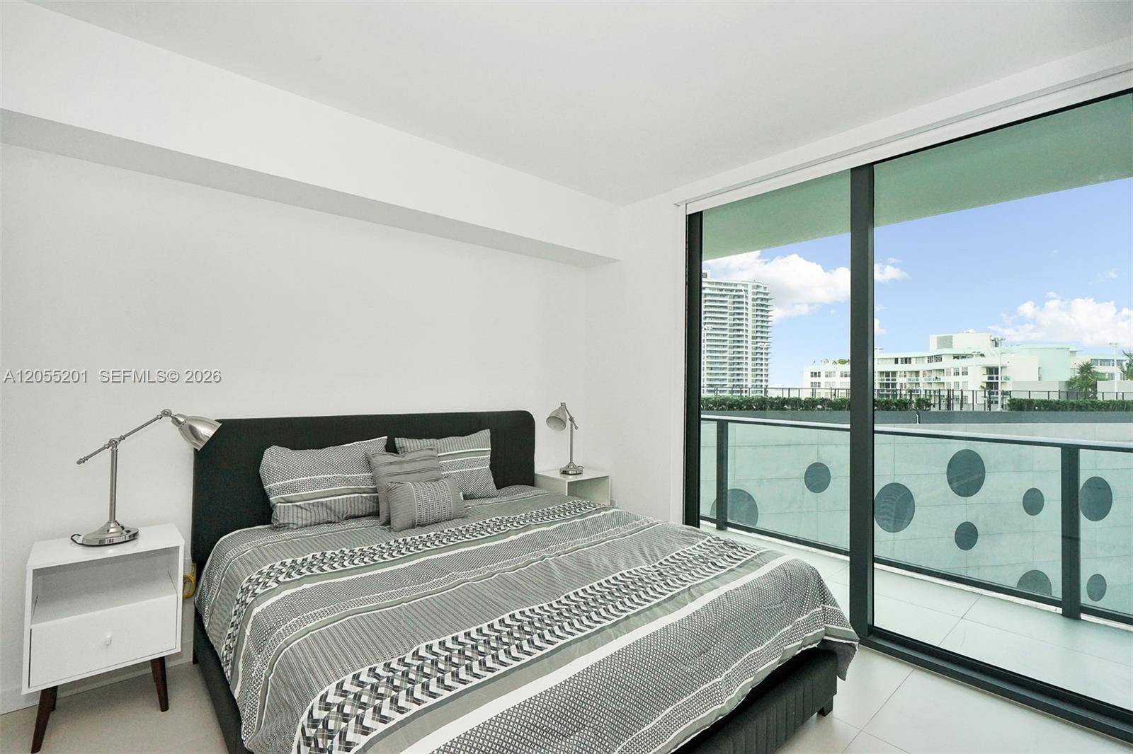 501 NE 31st StMiami - PARAISO BAYVIEWS CONDO condo unit 702 - picture