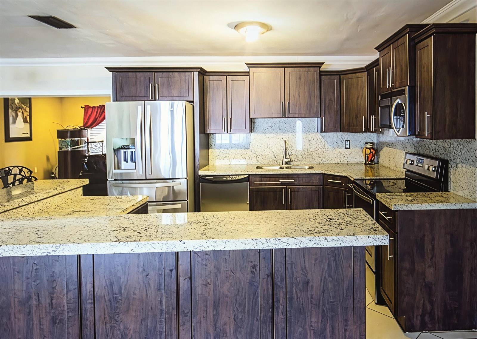 2441 PINE TREEMiramar - picture