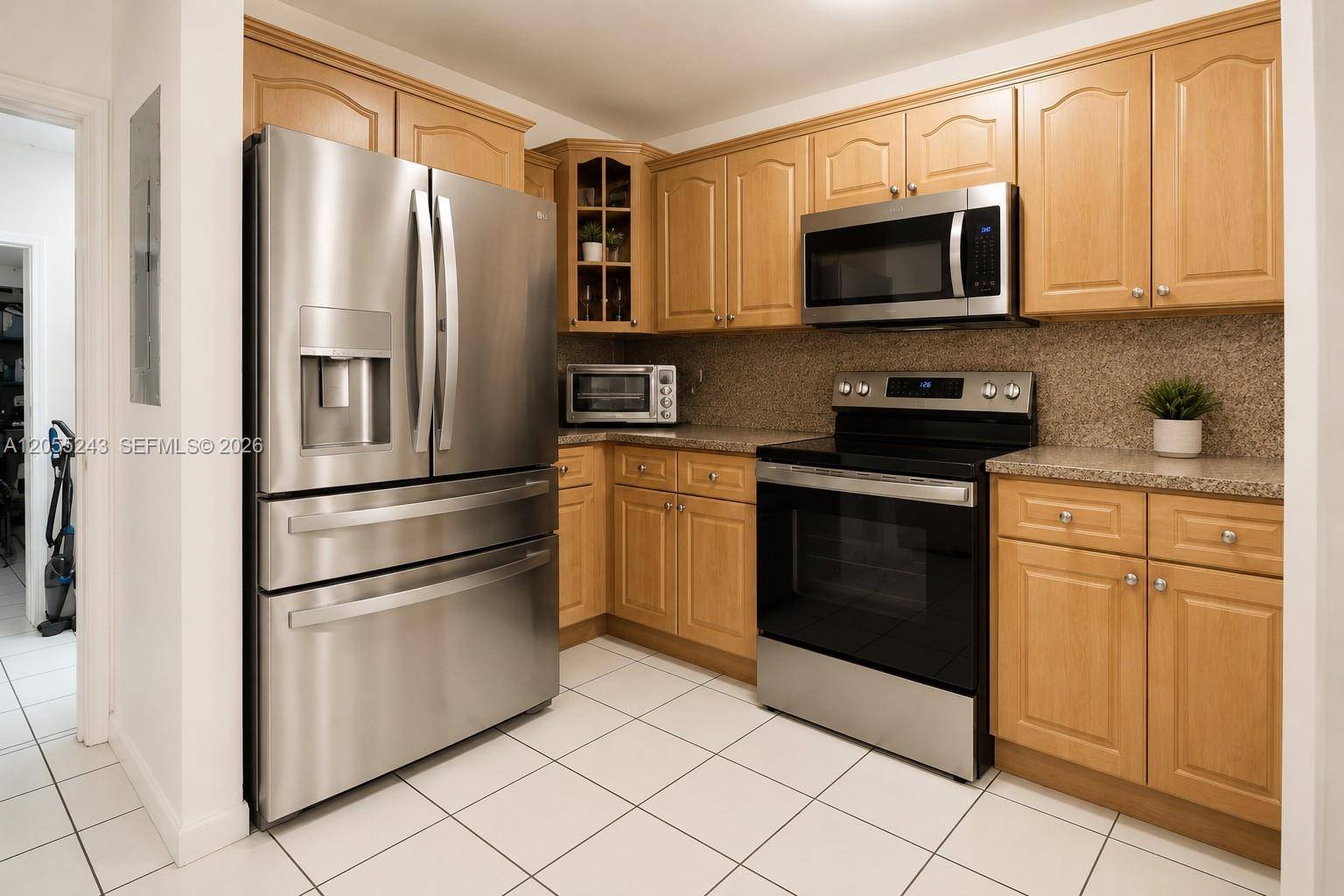 14341 SW 156th StMiami - picture