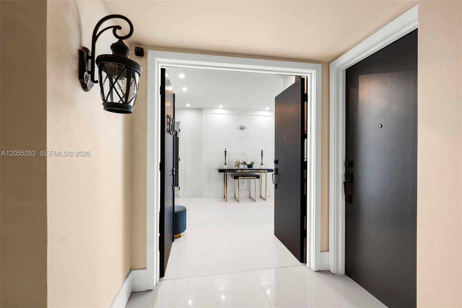 4300 N Ocean BlvdFort Lauderdale - PLAZA EAST CONDO condo unit 15D - picture