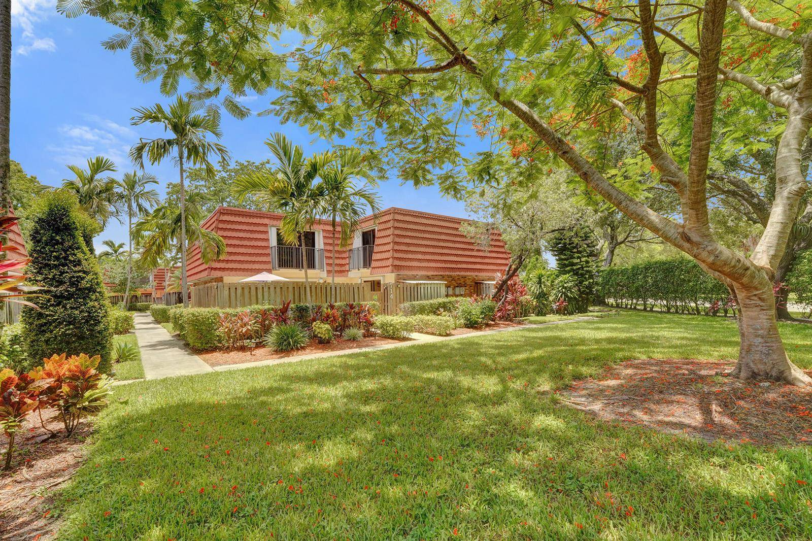 714 NW 98THPlantation - picture