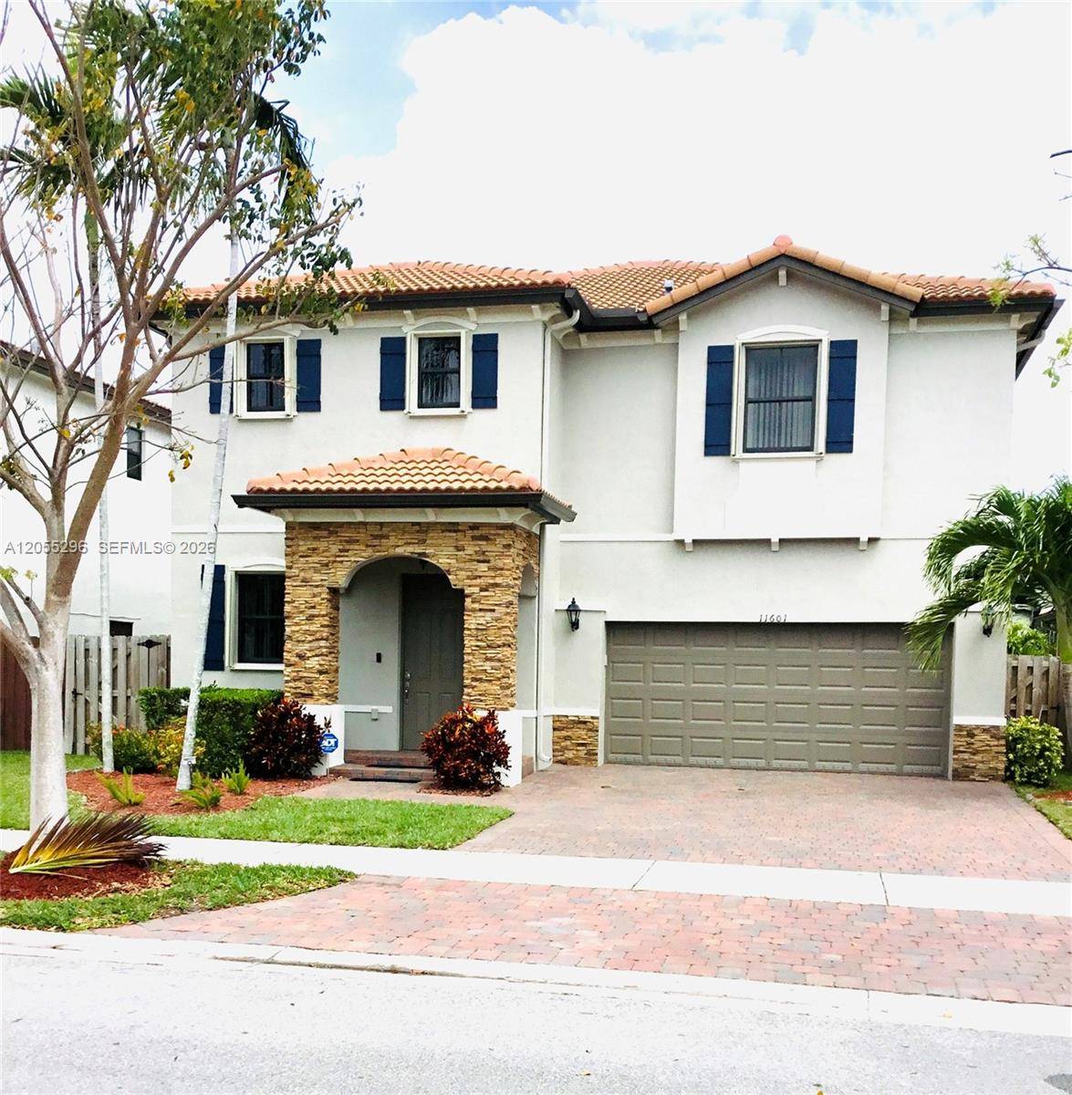 11601 SW 232nd LnHomestead - picture