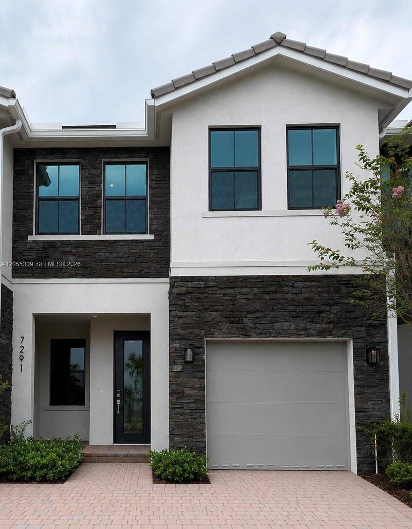 7291 SW 46th StDavie - picture