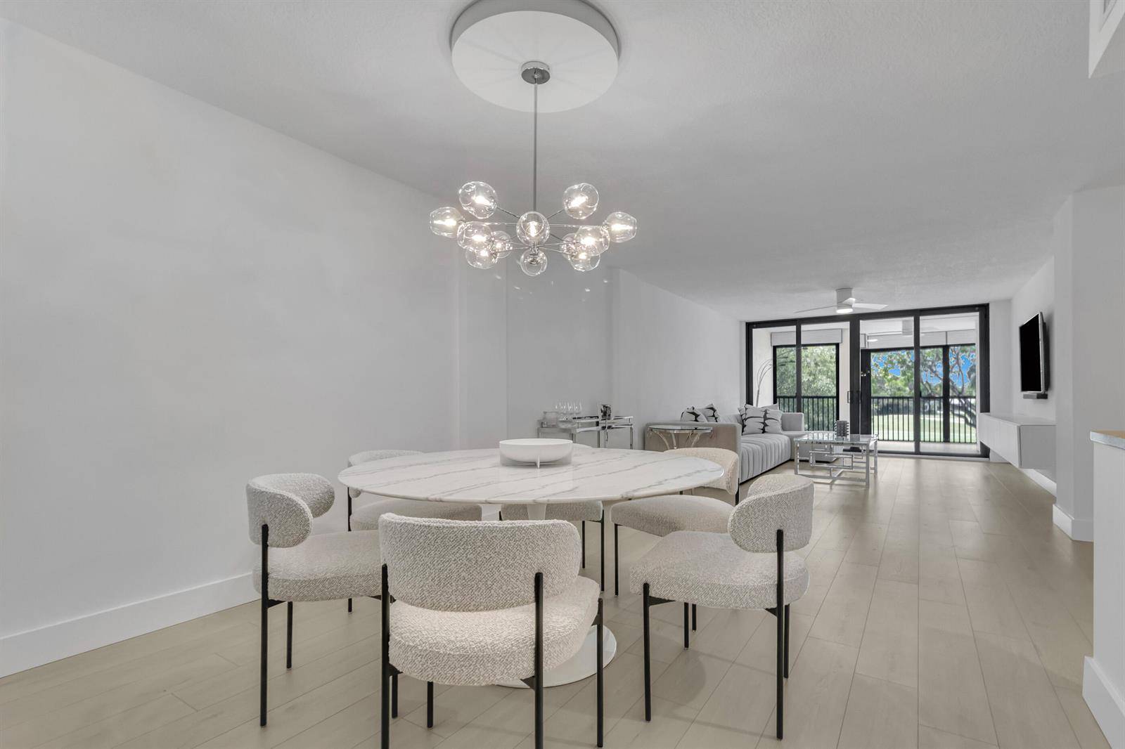 2806 N 46THHollywood - GRANDVIEW AT EMERALD HILLS condo unit D334 - picture