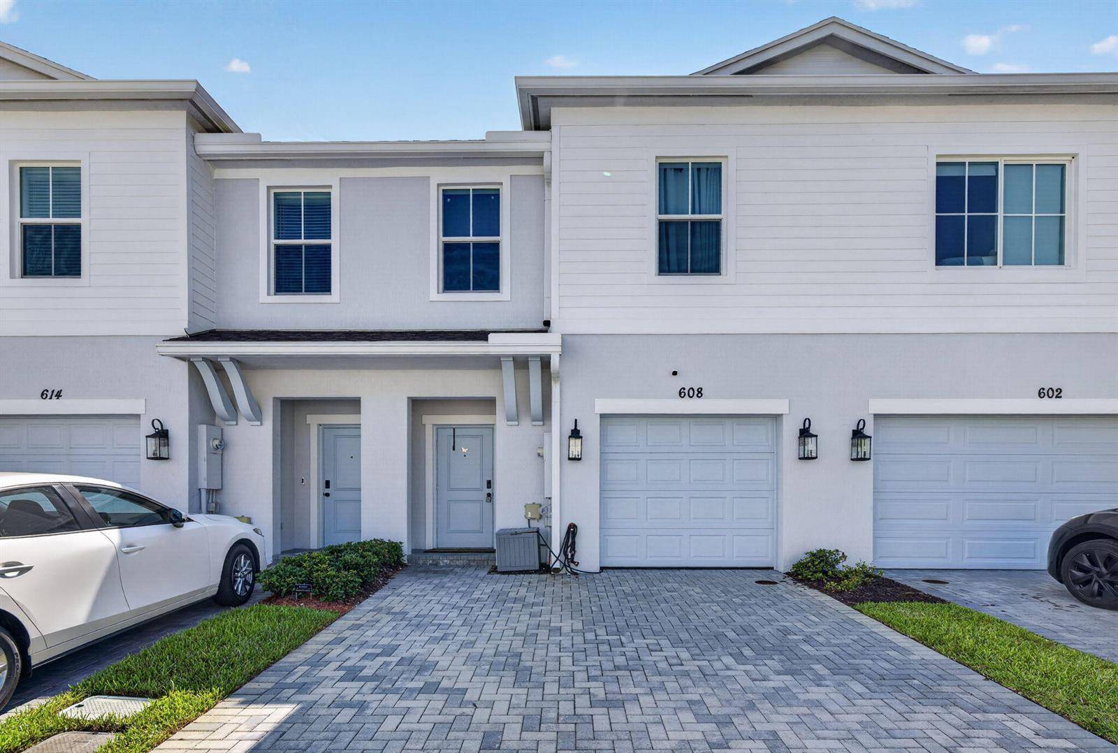 608 NE WATERS EDGEPort St. Lucie - picture