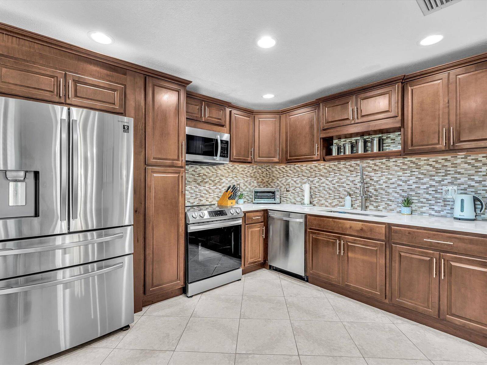 9256 SABAL RIDGEBoca Raton - BOCA RIDGE CONDO condo unit C - picture