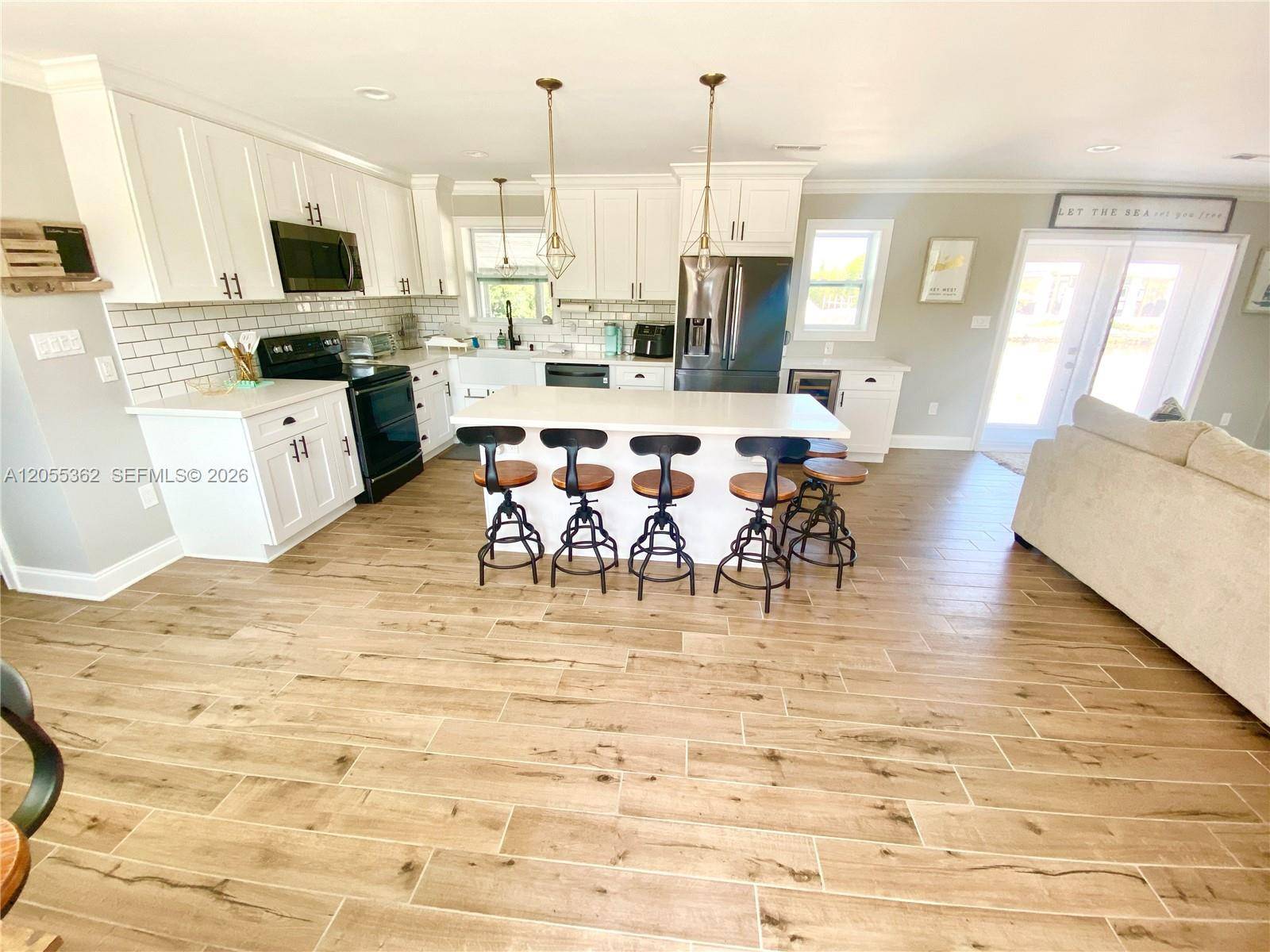 133 Indies RdLower Keys - picture