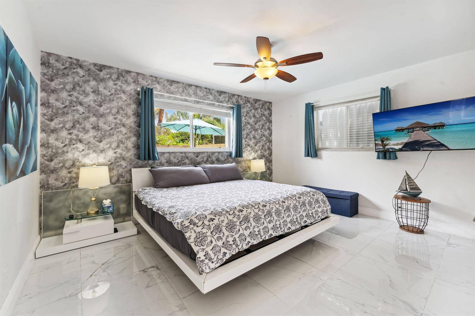 1243 GARFIELDHollywood - picture