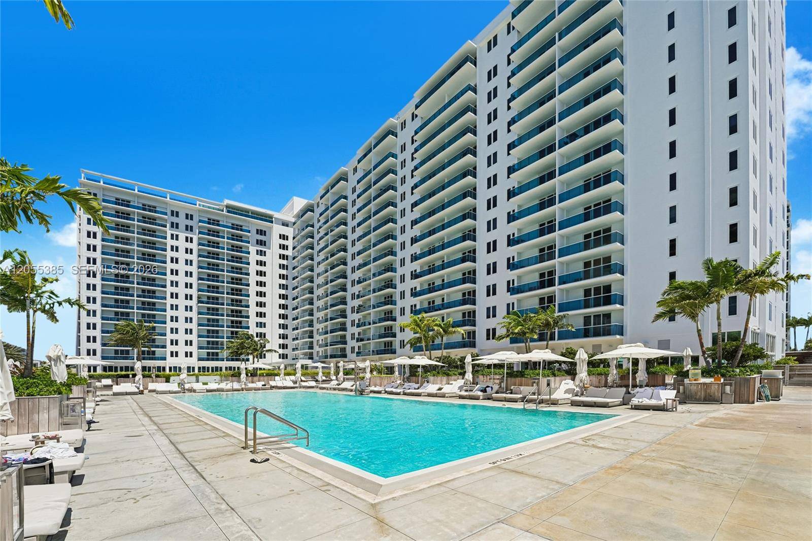 2301 Collins AveMiami Beach - RONEY PALACE CONDO condo unit 522 - picture