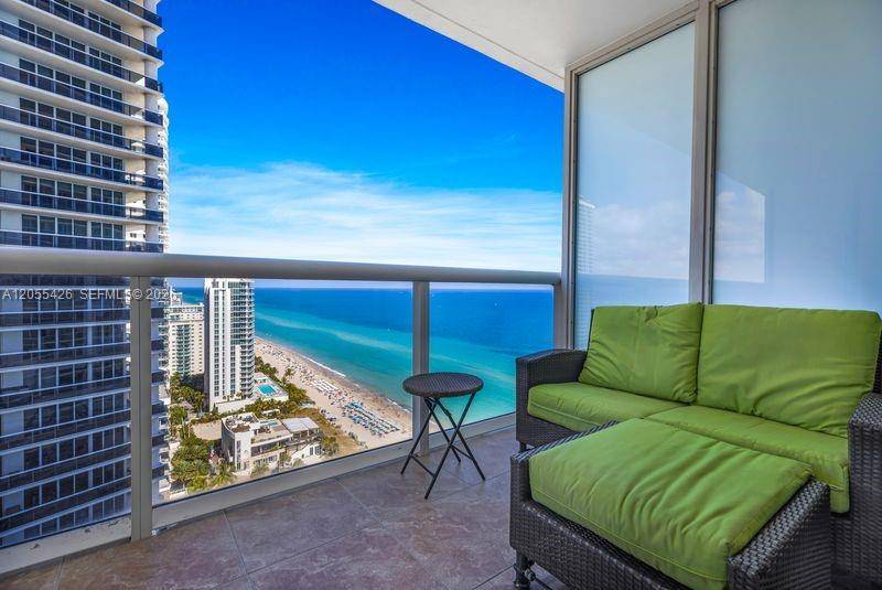 1830 S Ocean DrHallandale Beach - BEACH CLUB TWO CONDO condo unit 2609 - picture