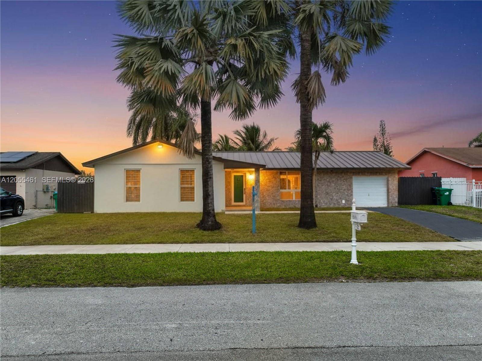 13251 SW 254th TerHomestead - picture