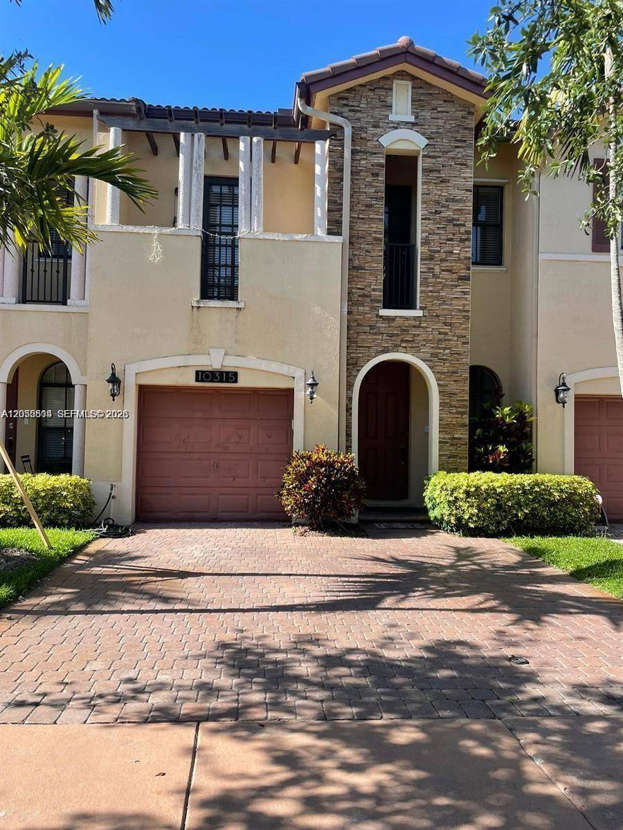 10315 NW 30th TerDoral - BEACON AT DORAL condo unit 10315 - picture