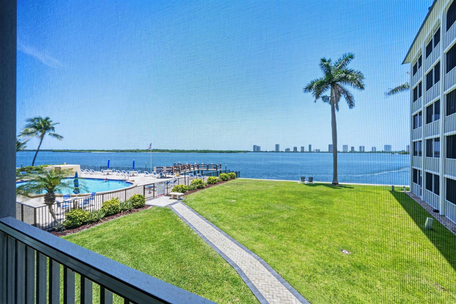 100 Paradise HarbourNorth Palm Beach - PARADISE HARBOUR CONDO condo unit 203 - picture