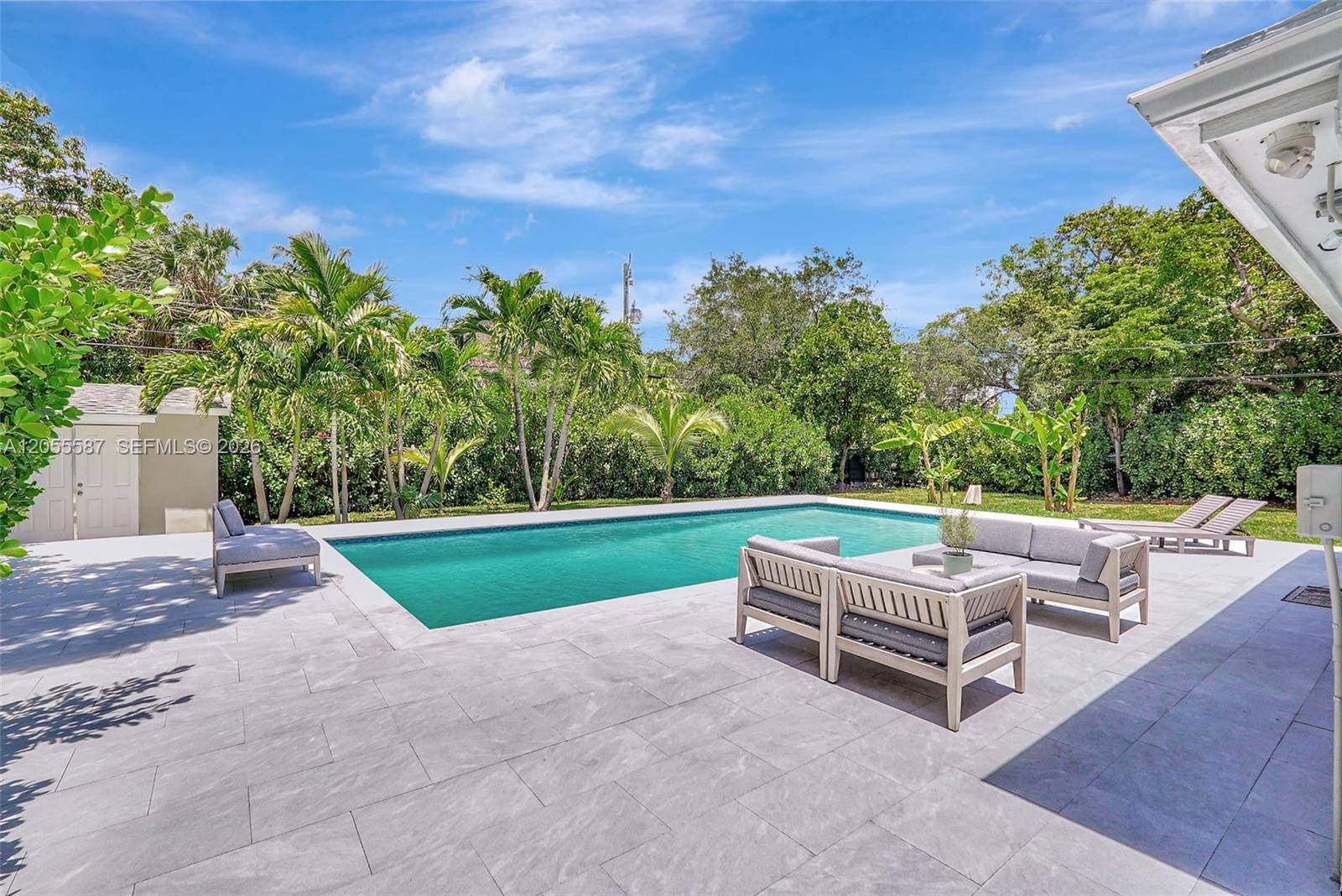 1581 NE 131 RdNorth Miami - picture