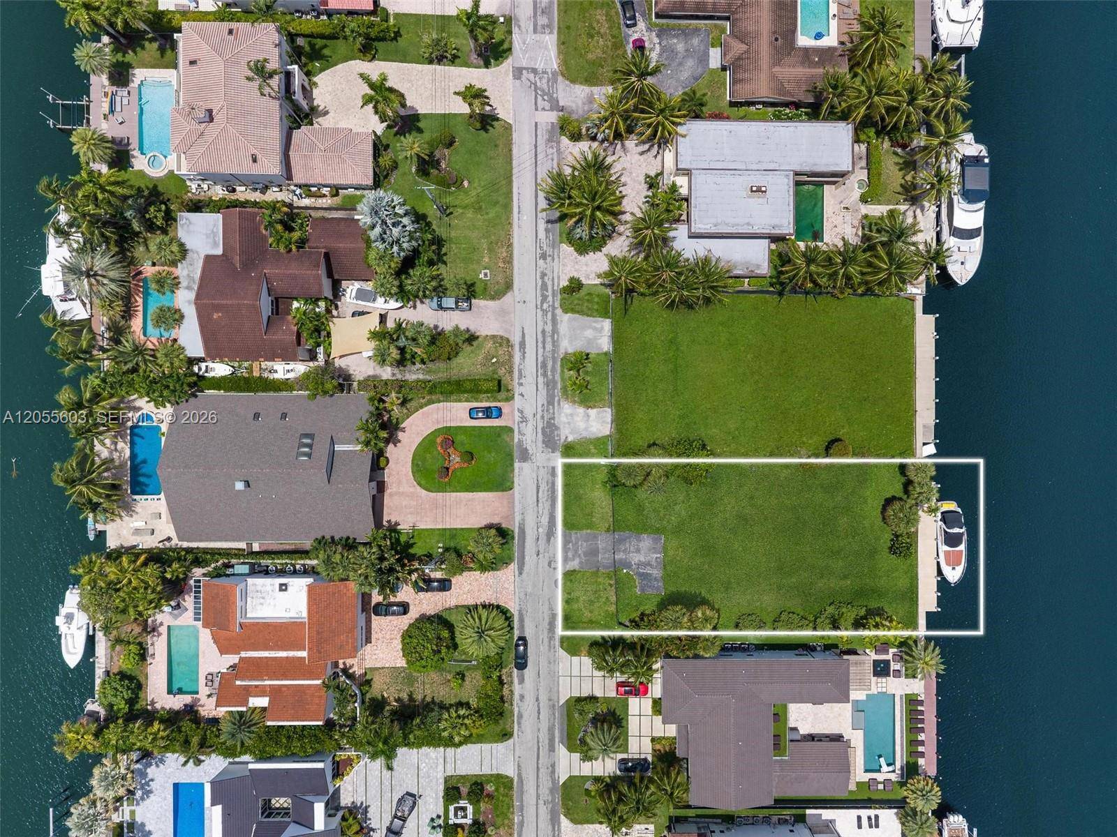 460 Holiday DrHallandale Beach - picture