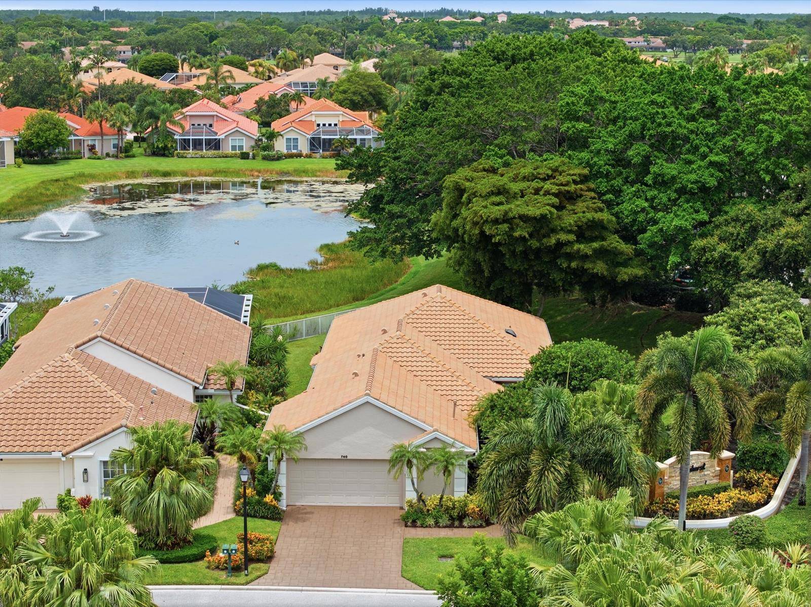 740 PinehurstPalm Beach Gardens - picture