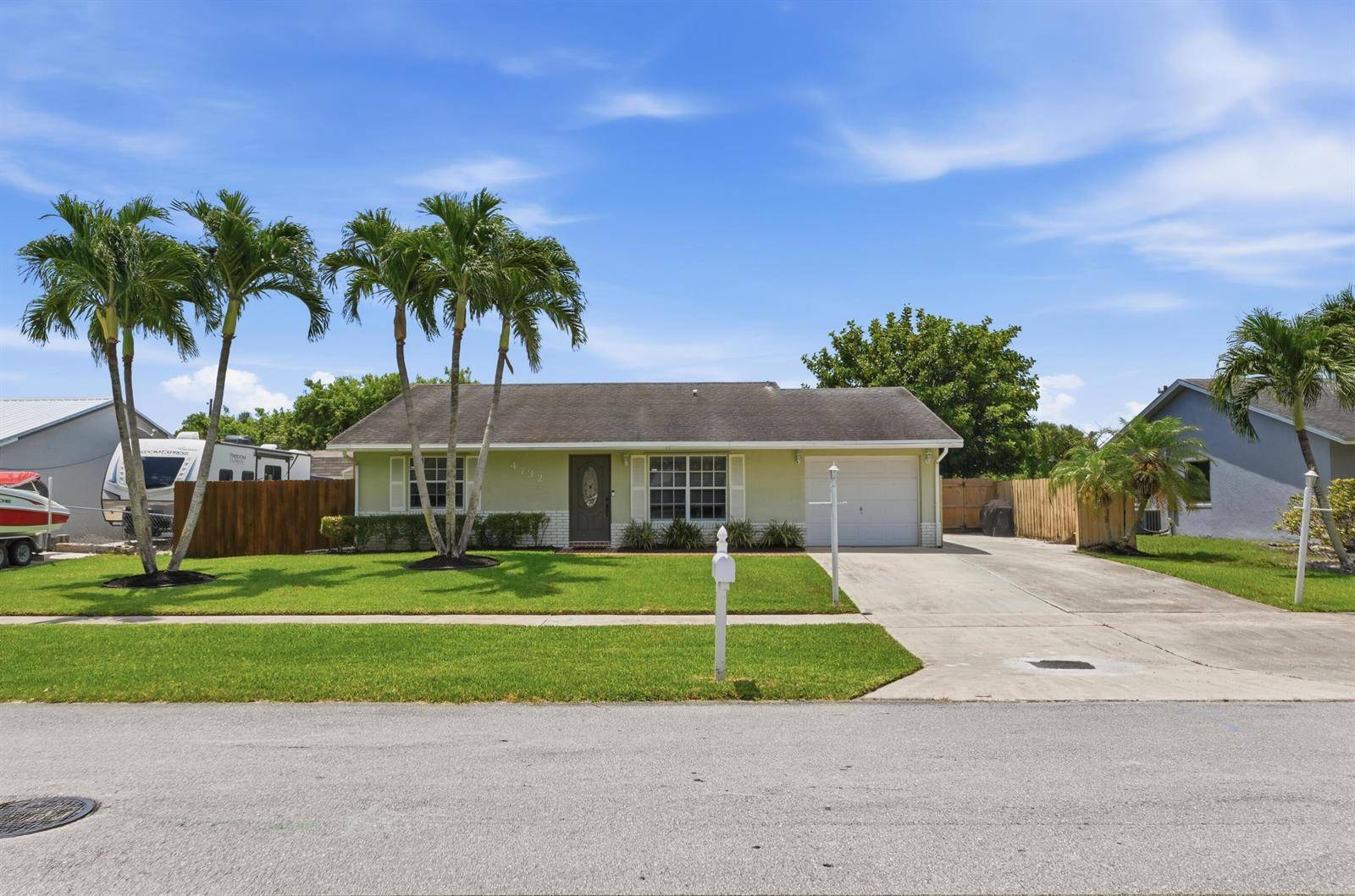 4732 CARTHAGELake Worth - picture