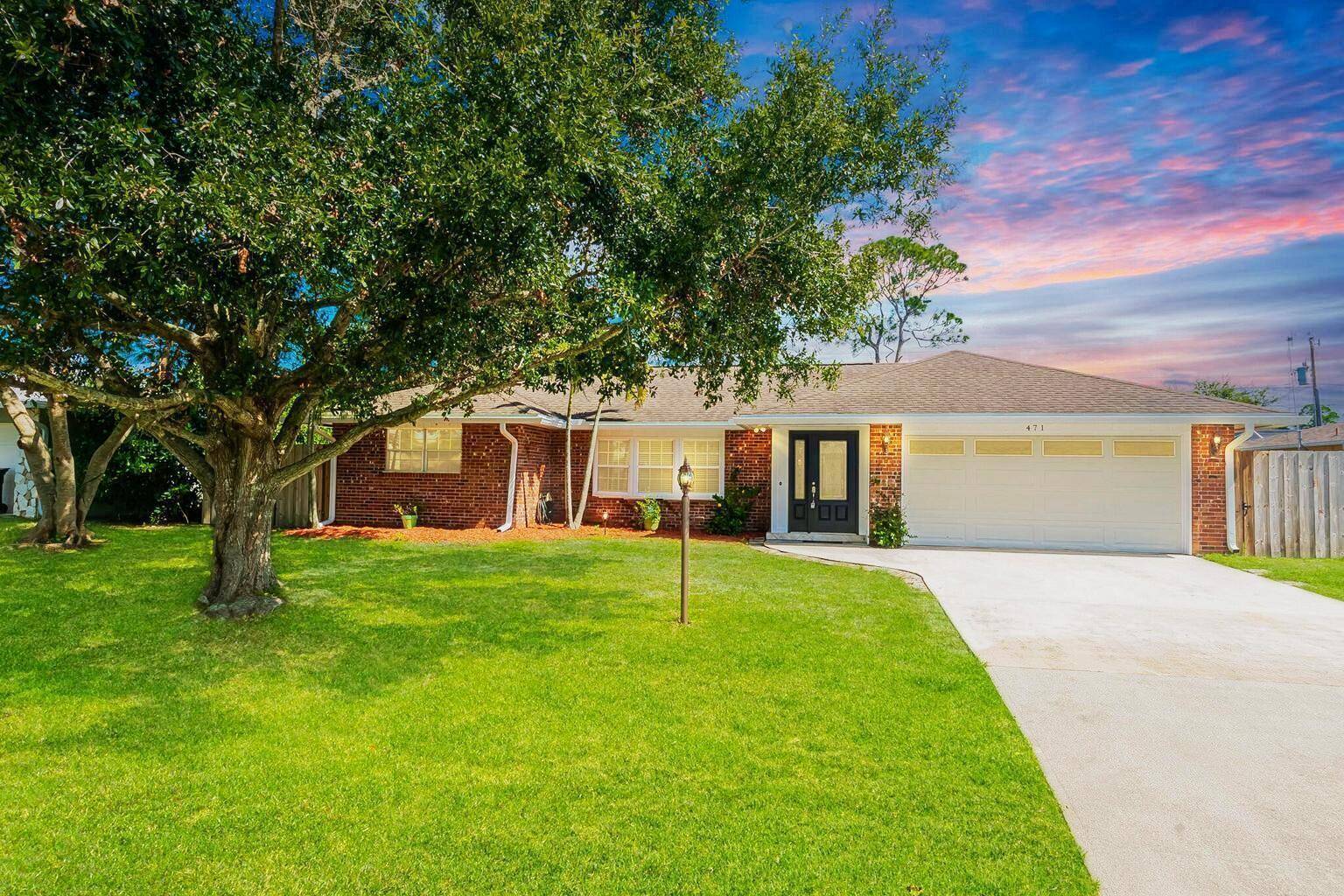 471 SE LamonPort St. Lucie - picture