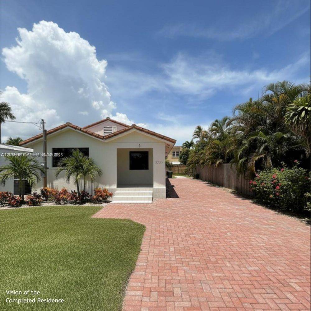2235 SW 15th StMiami - picture