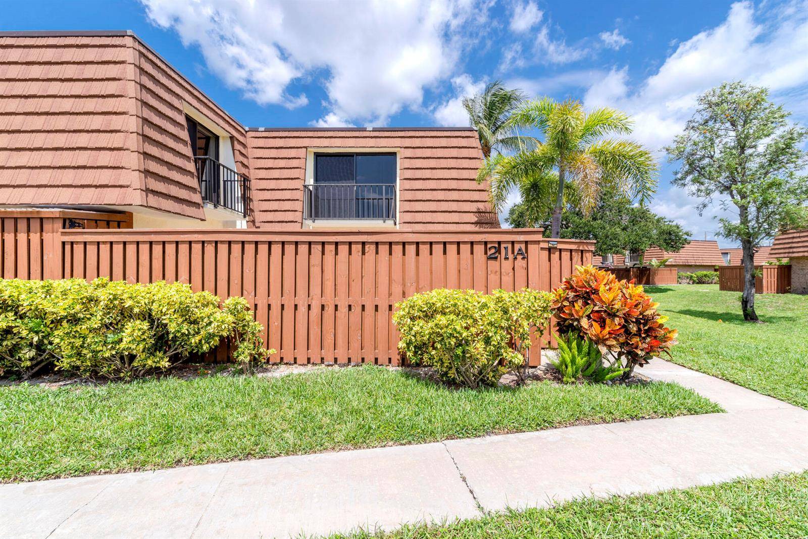3900 County LineTequesta - Tequesta Hills condo unit 21A - picture