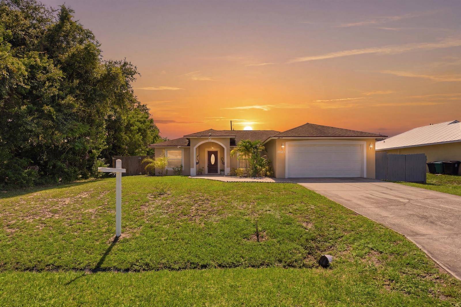 2674 SW ABELARDPort St. Lucie - picture