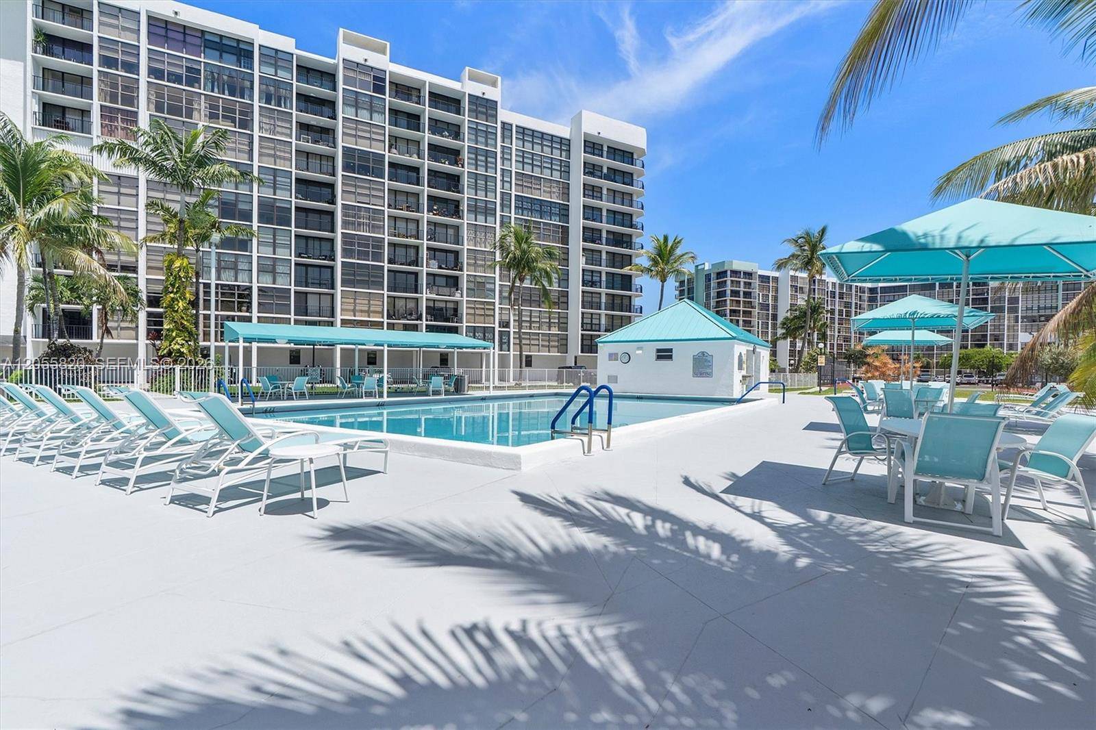 200 Leslie DrHallandale Beach - 200 LESLIE CONDO condo unit 631 - picture