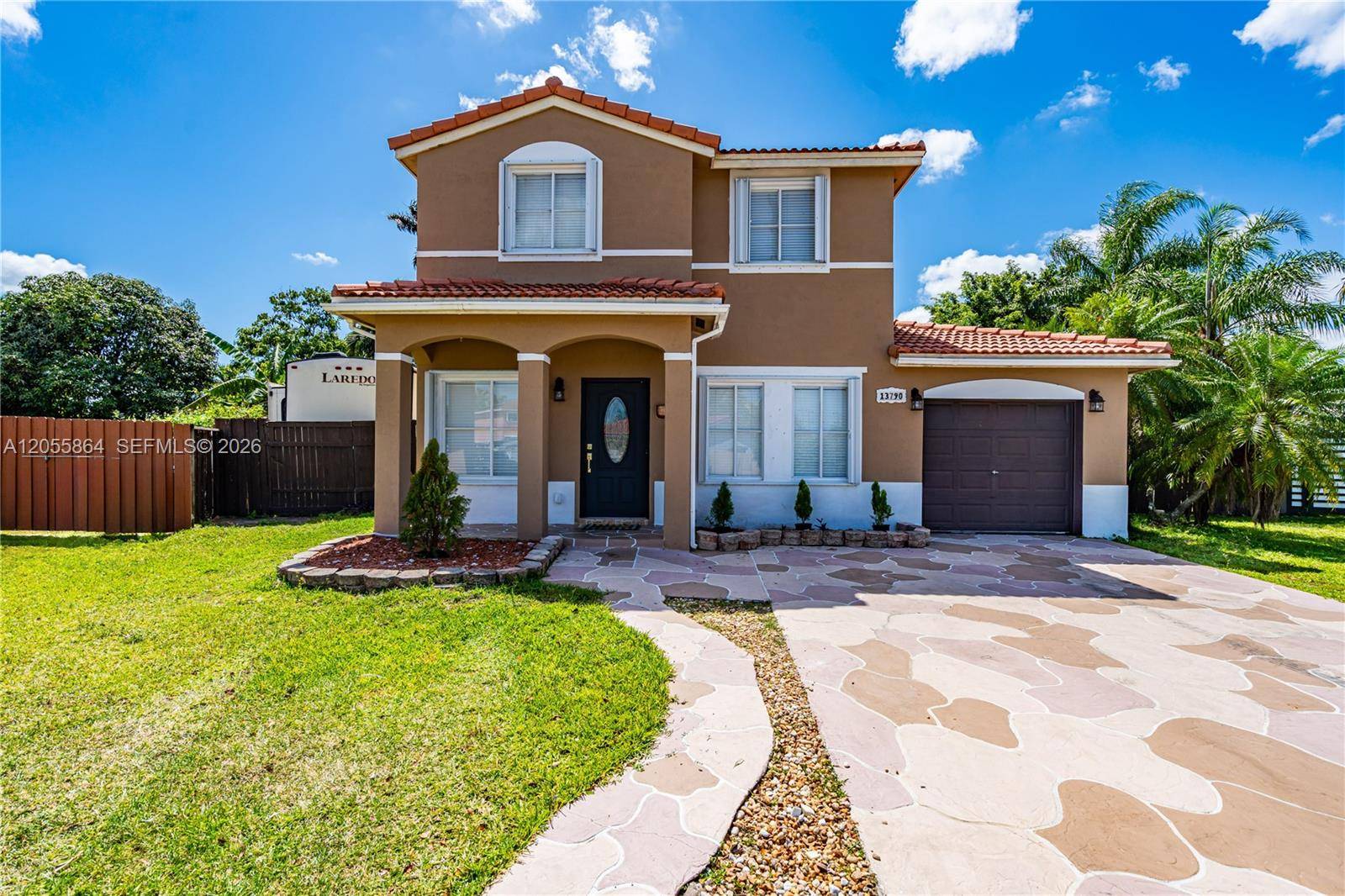 13790 SW 174th StMiami - picture