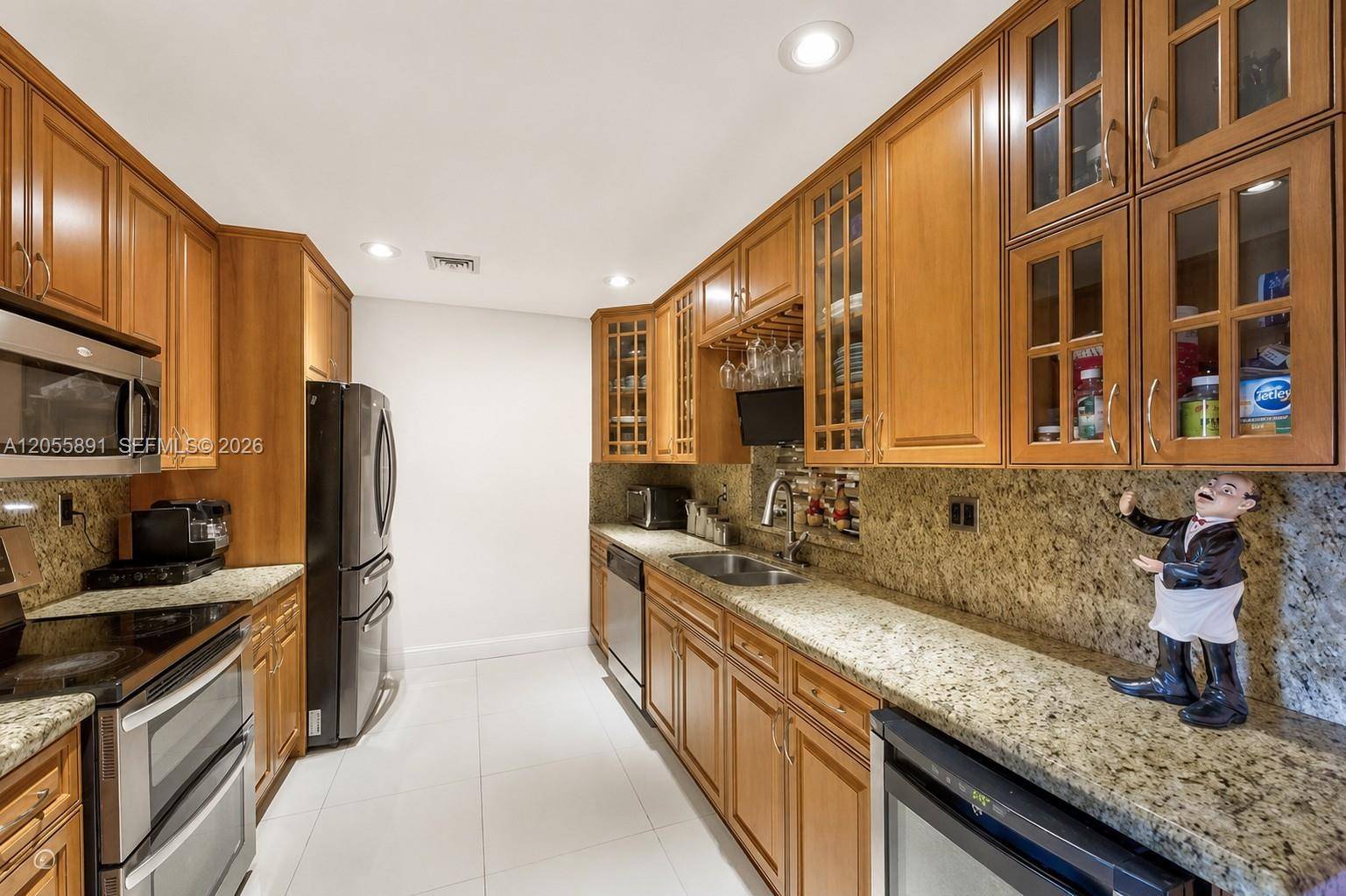 8675 SW 29th StMiami - picture