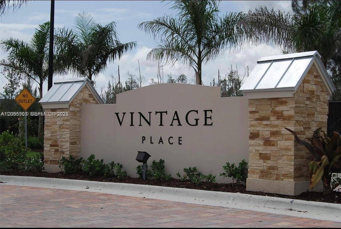 7022 NW 102nd PlDoral - picture