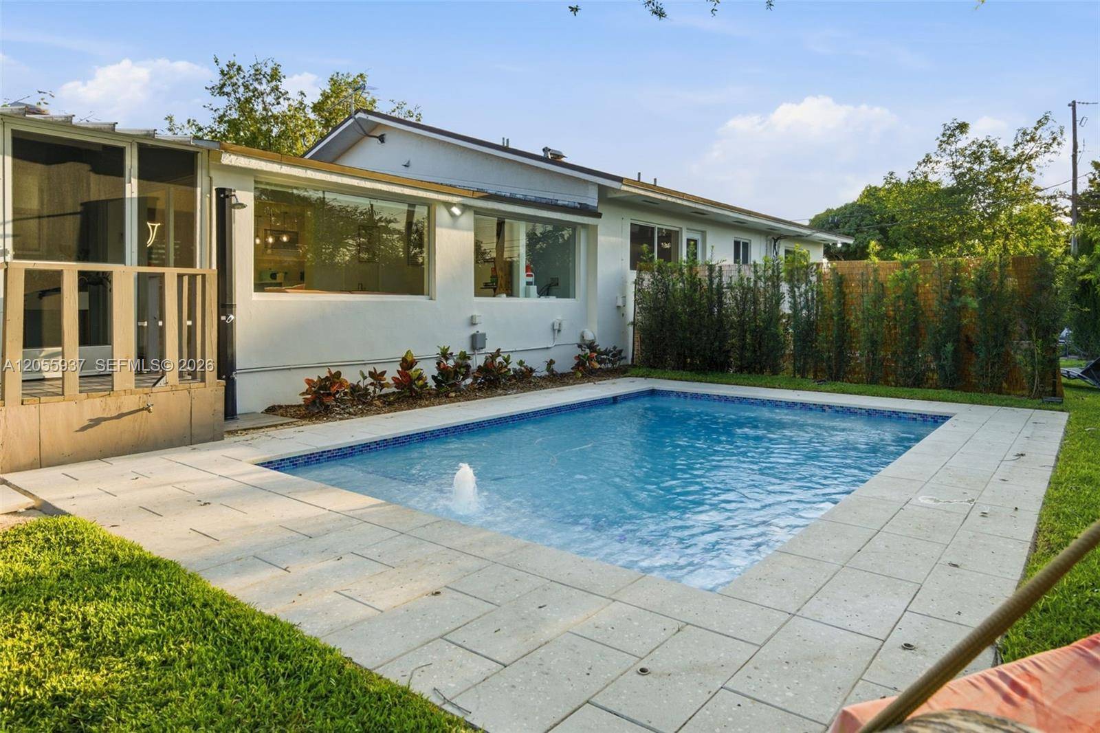 10795 SW 34th StMiami - picture