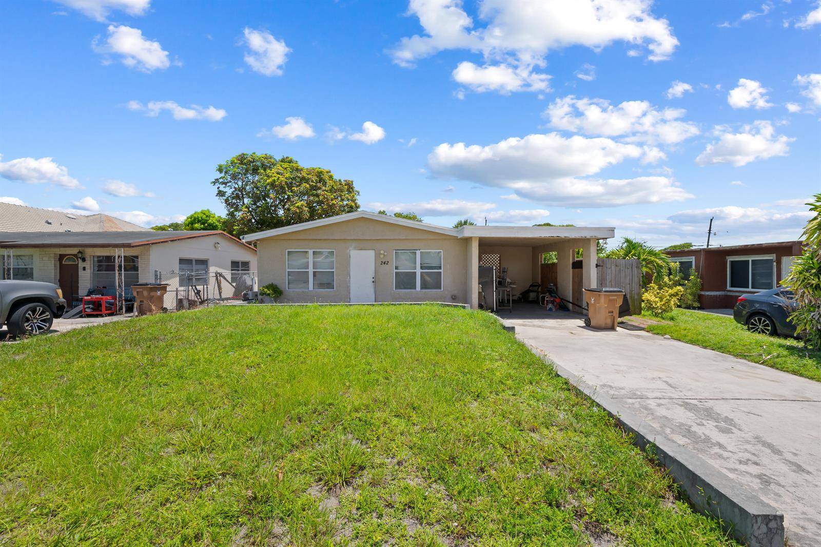 242 SW 3RDDeerfield Beach - picture