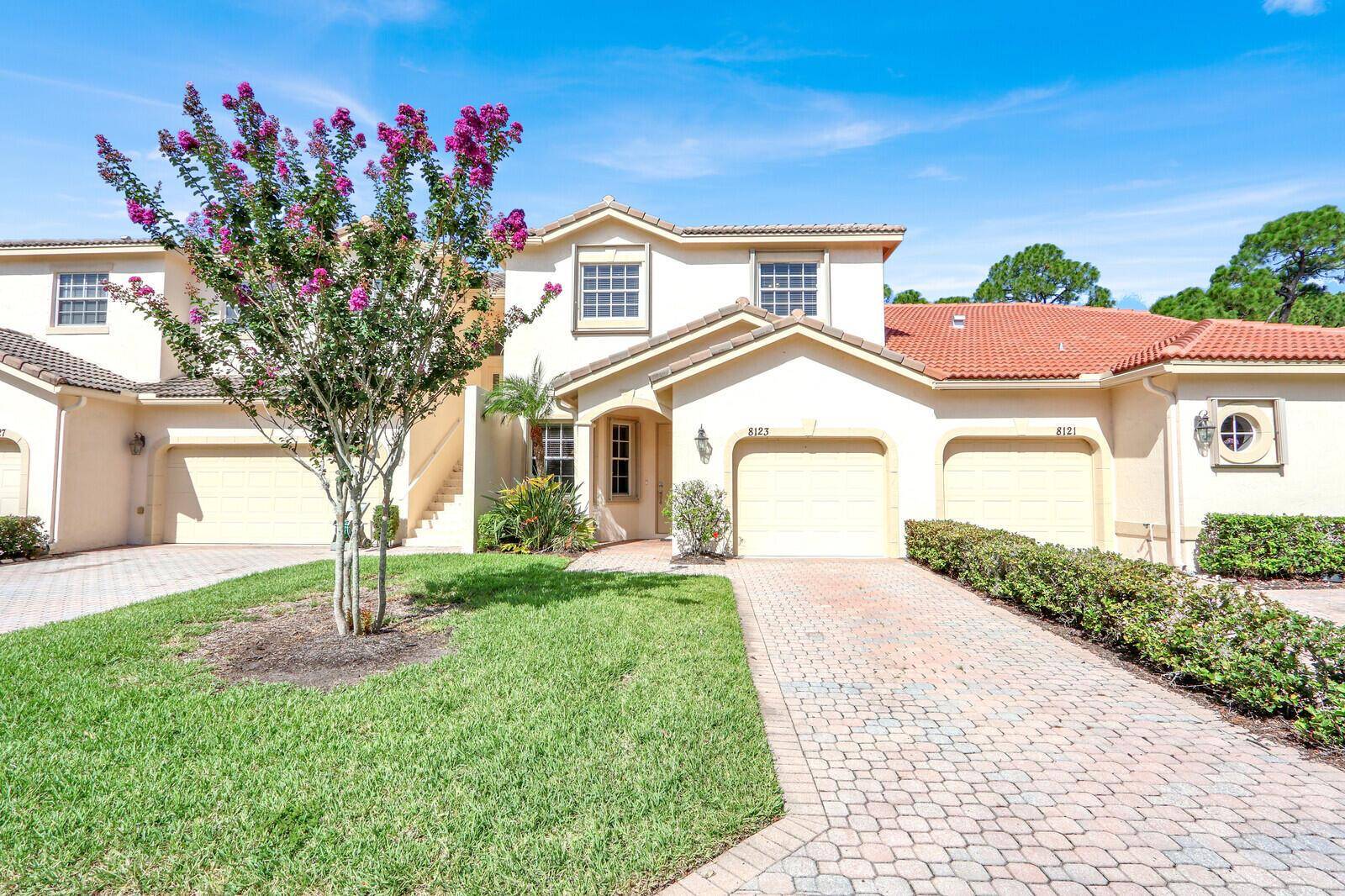 8123 CARNOUSTIEPort St. Lucie - picture