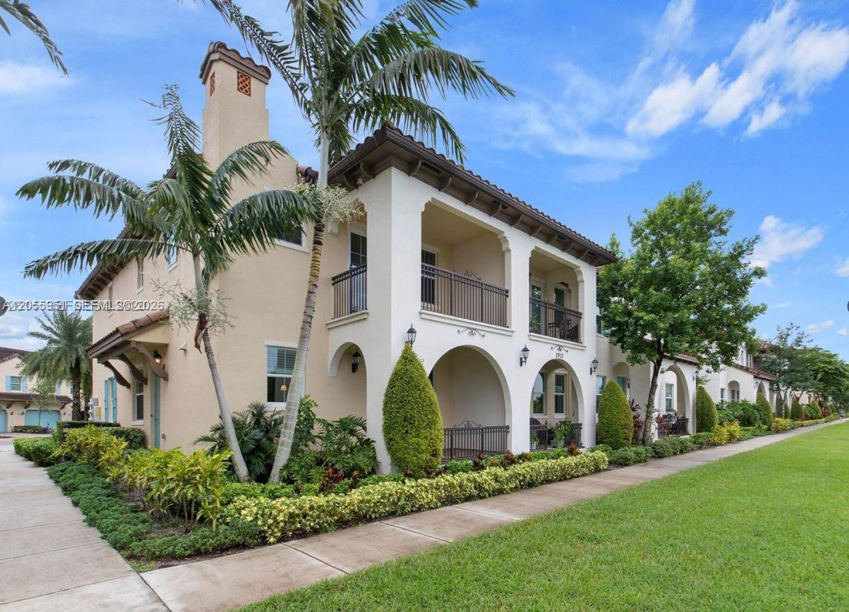 2955 Tortola WayCooper City - picture