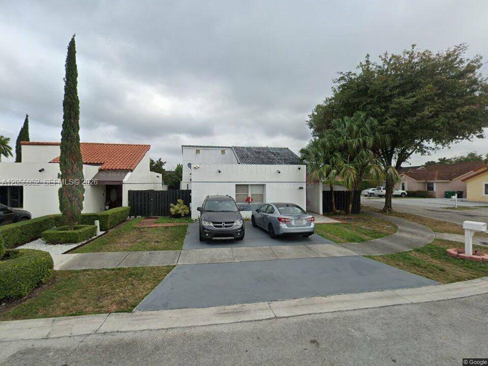 6227 SW 132nd PlMiami - picture