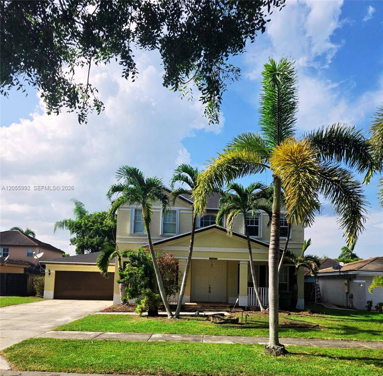 12745 SW 204th LnMiami - picture