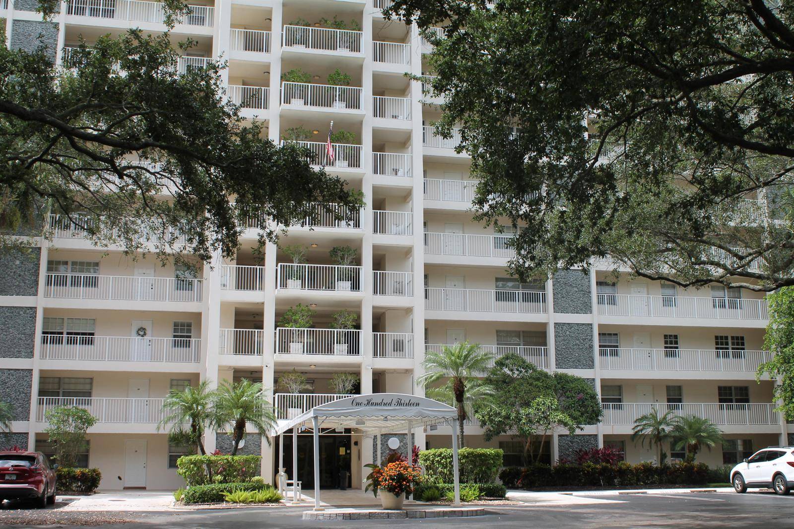 3520 OAKSPompano Beach - NO 113 PALM-AIRE COUNTRY C condo unit 607 - picture
