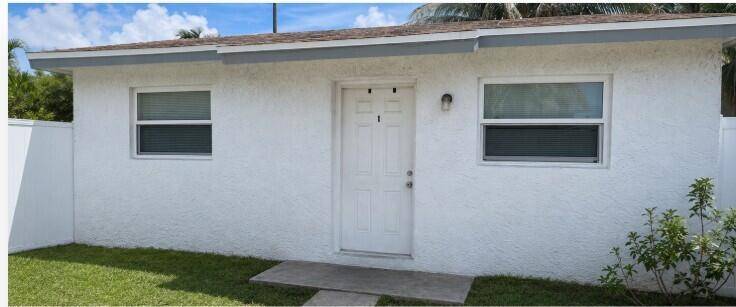 334 MOCKINGBIRDLantana - LANTANA PLAZA condo unit 1 - picture