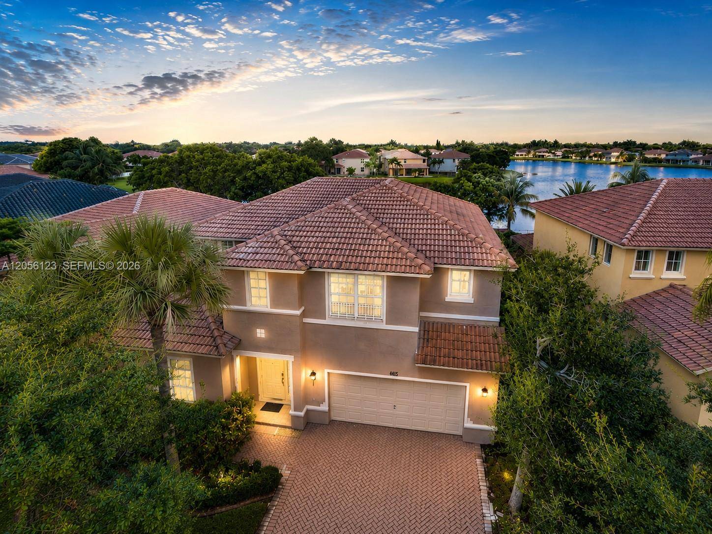 4415 E Whitewater AveWeston - picture
