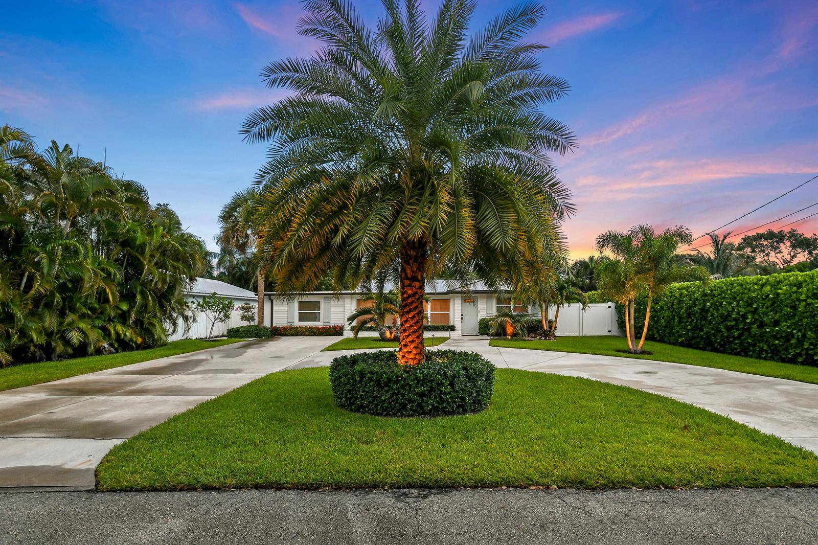 2427 COUNTRY OAKSPalm Beach Gardens - picture