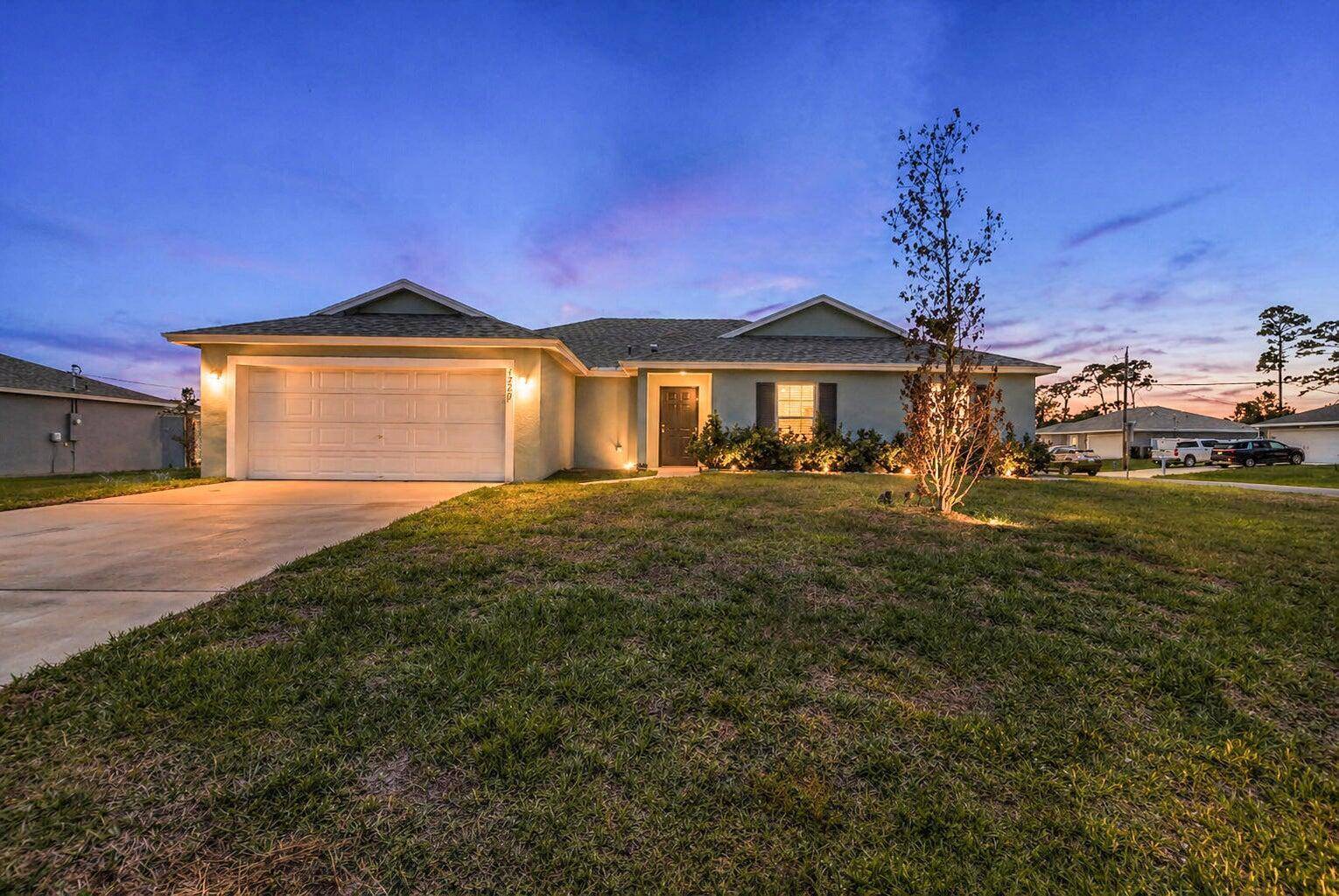 1220 SE NAVAJOPort St. Lucie - picture