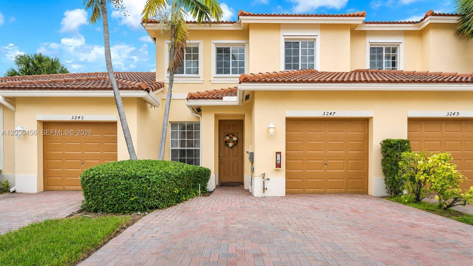 3247 NW 31st TerOakland Park - picture