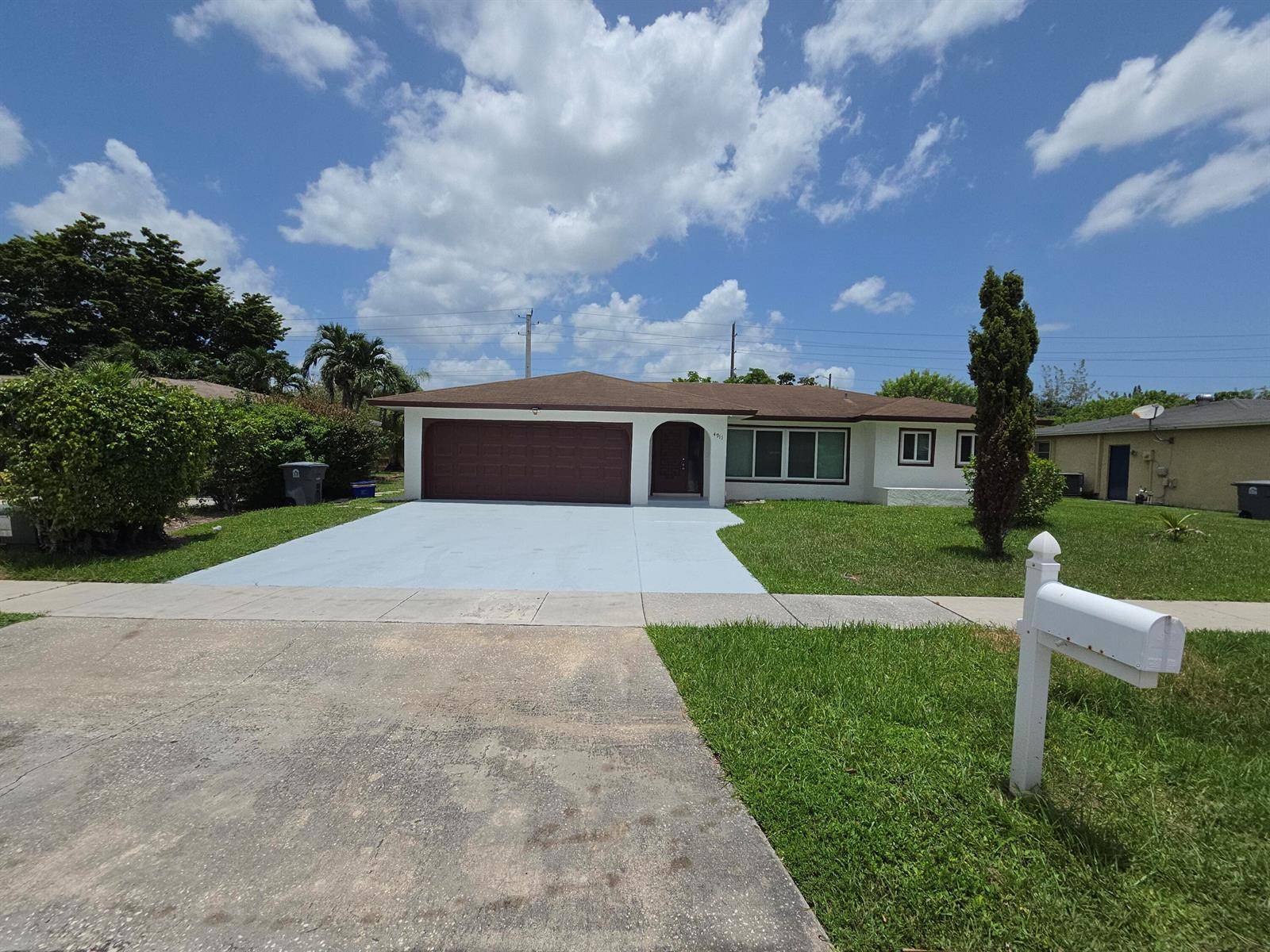 4911 ATAMANBoca Raton - picture