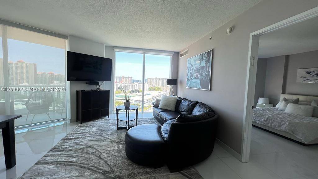 150 Sunny Isles BlvdSunny Isles Beach - ST TROPEZ ON THE BAY 1 CO condo unit 1-1202 - picture