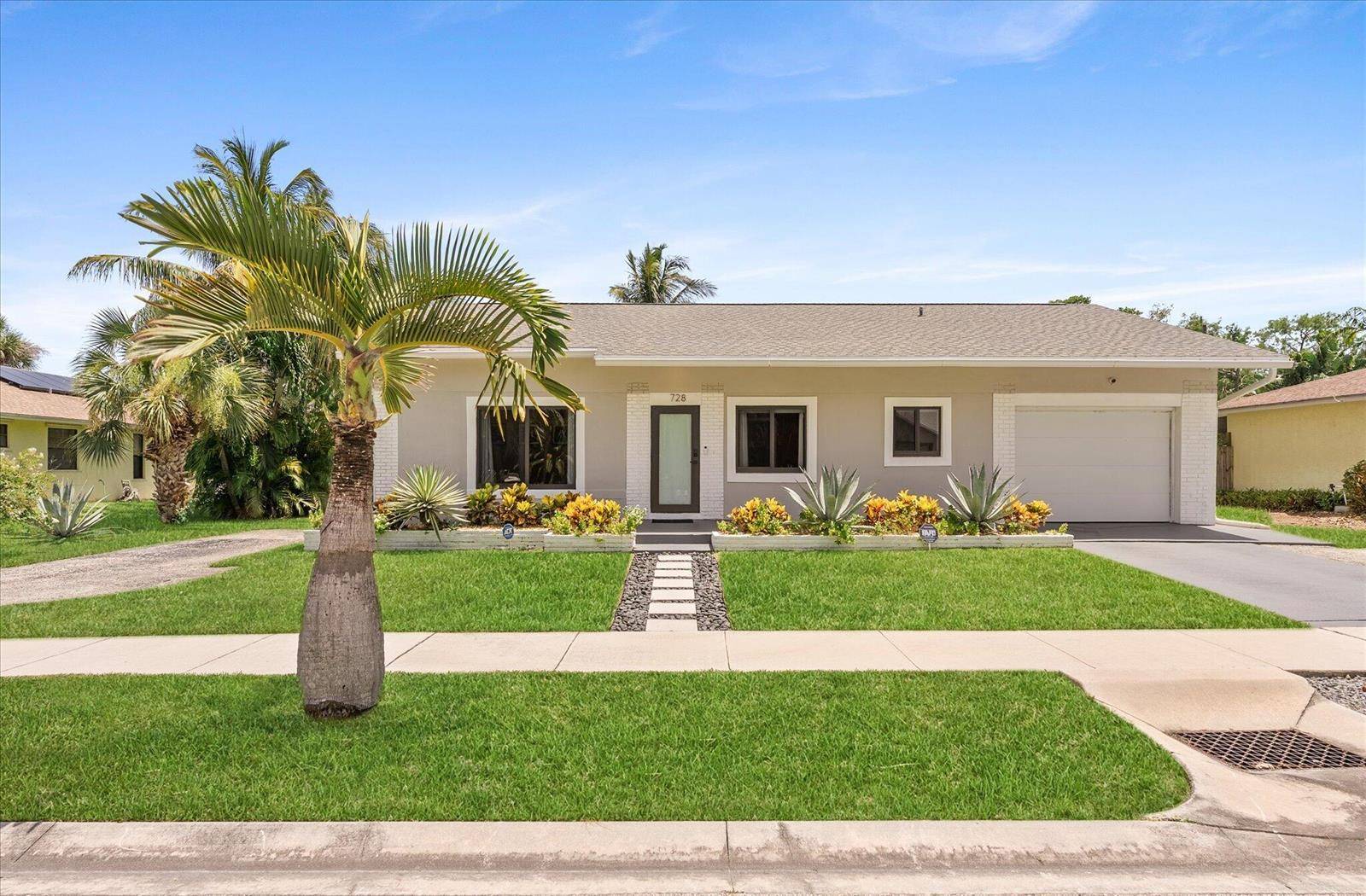 728 NE 9THBoynton Beach - picture